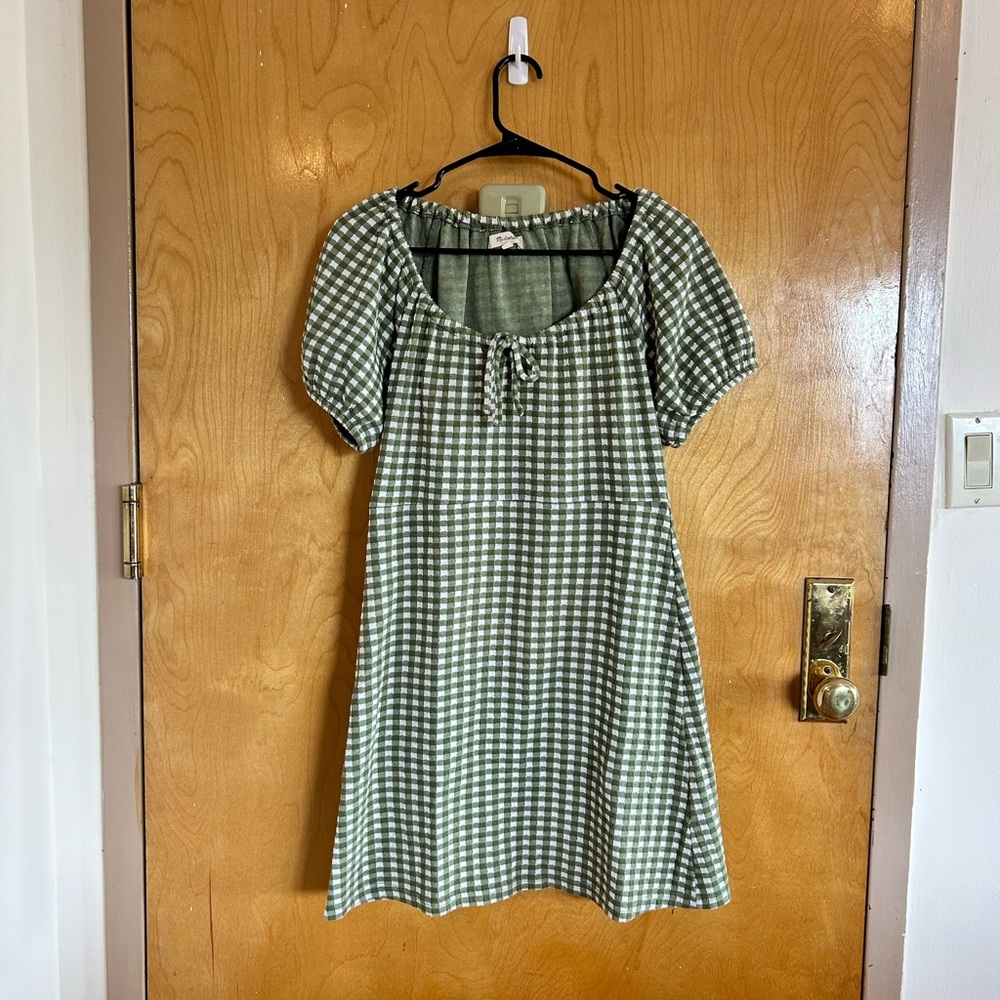 Madewell Green and White Puff Sleeve Mini Dress
